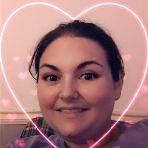 Meet your Posher, Candi